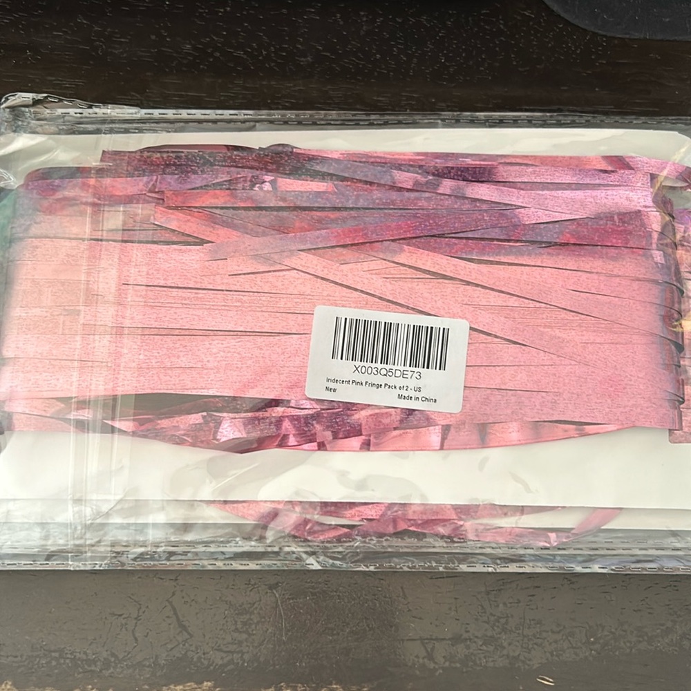 Iridescent pink fringe, 2/pack